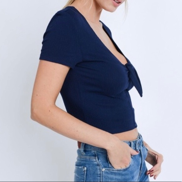 💖Navy Tie Crop Top💖 - Picture 2 of 6